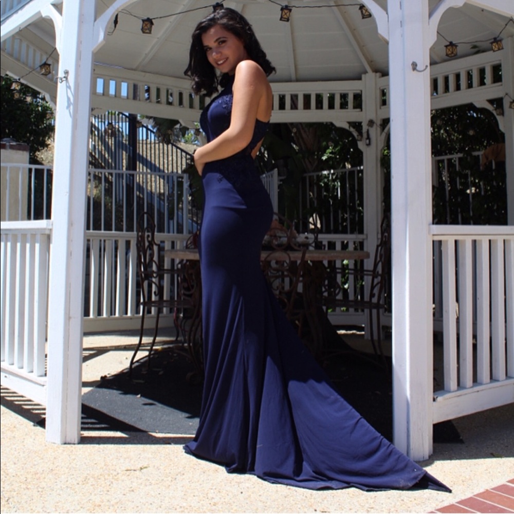 Navy blue prom dress - Picture 3 of 8
